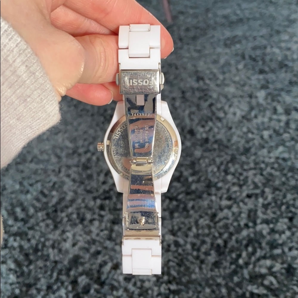 Fossil Watch - Picture 3 of 3